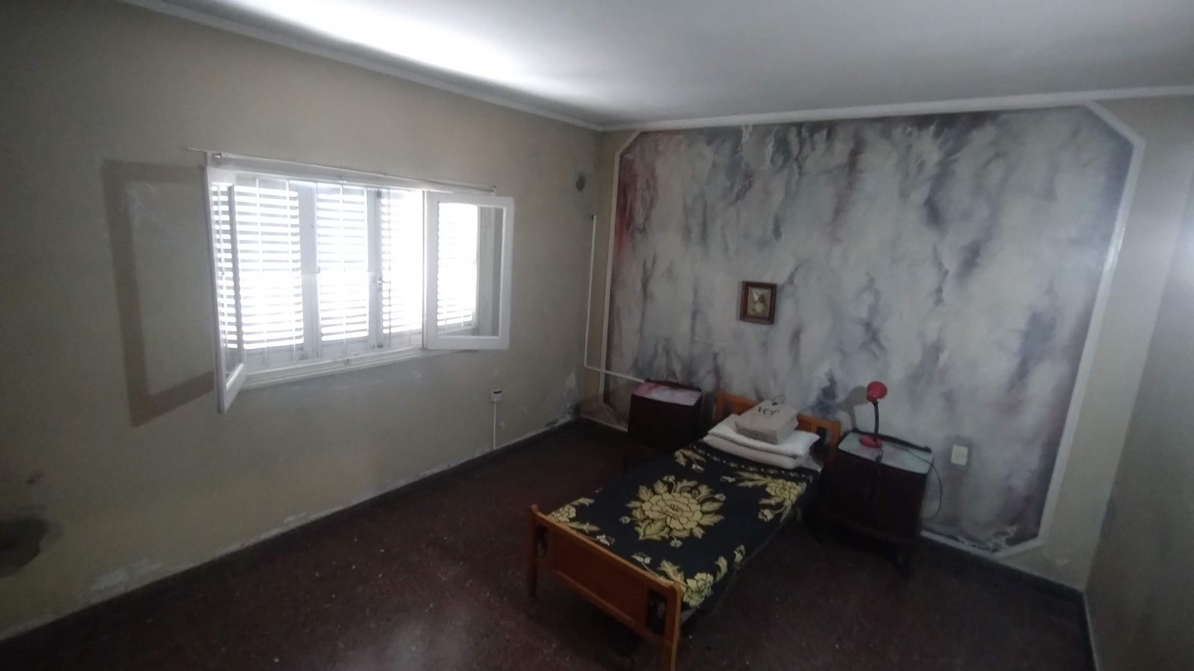 Casa con gran lote en calle San Jeronimo 5100